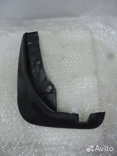 Брызговик передний левый Mazda 6 2002 - 2008