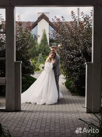 Свадебное платье