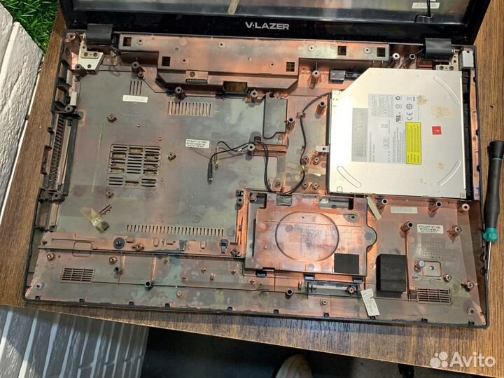 Ноутбук в разбор V-Lazer w271eg