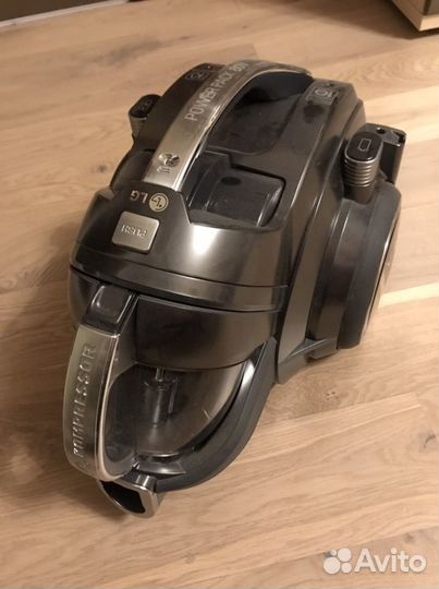 Пылесос lg VK8900hq