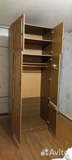 Шкаф плательный