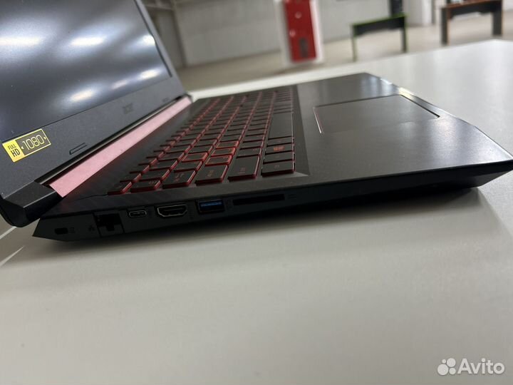 Ноутбук для игр и учебы