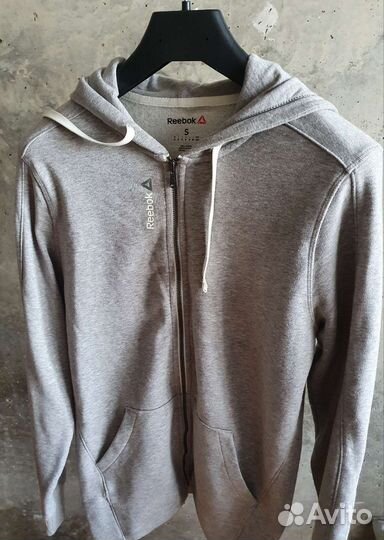 Спортивный костюм reebok и adidas