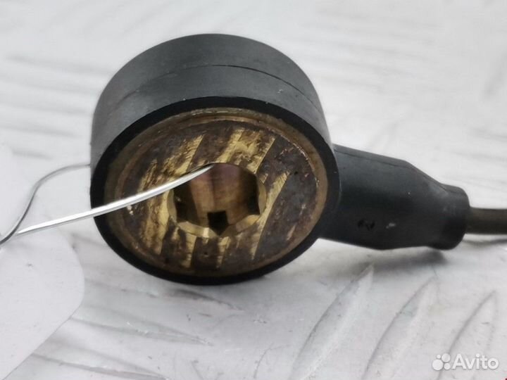 Датчик детонации Opel Astra F рест. 1998