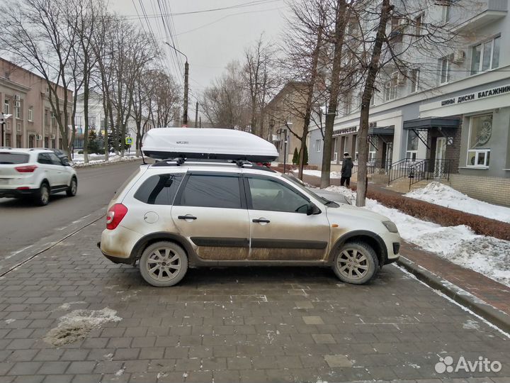 Автобокс Turino Medium 460 белый на LADA Kalina