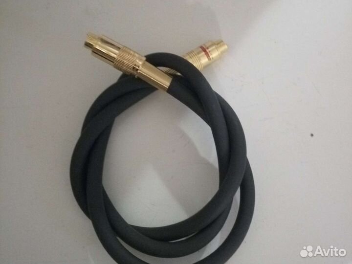 S-video кабель oehlbach