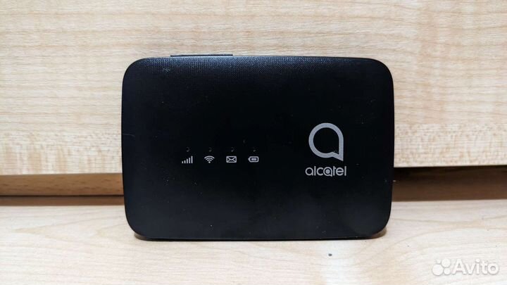 4G Wi-Fi роутер Alcatel link zone