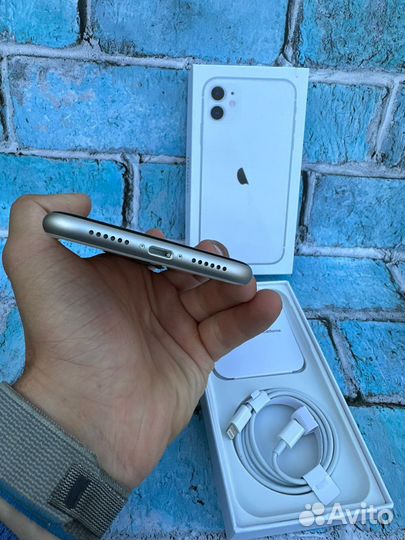 iPhone 11, 128 ГБ