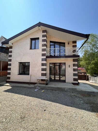 Дом 130 м² на участке 6 сот.