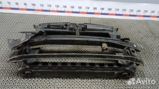 Передняя панель крепления облицовки (телевизор) volkswagen touran (1T3) (5OK33G201)