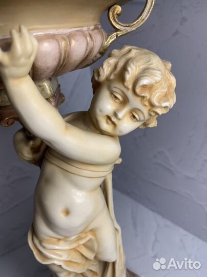 Статуэтка, Германия