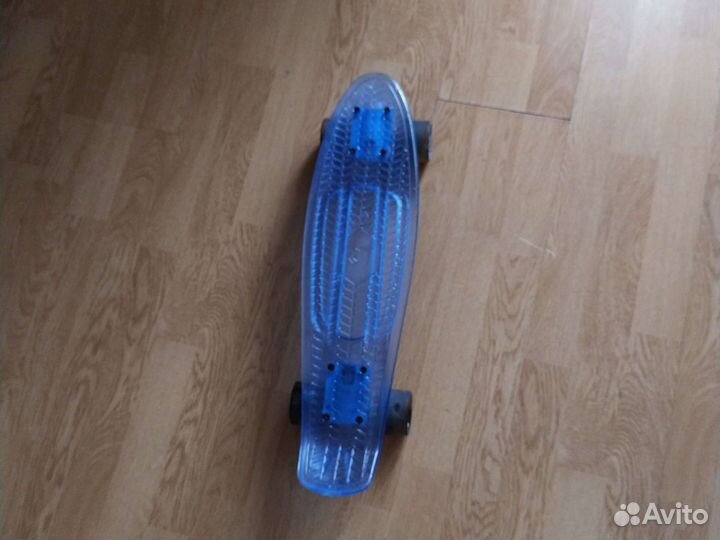 Пенниборд со светящимися колёсами