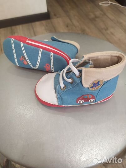 Кеды новые размер 21