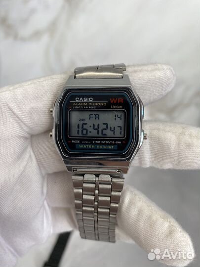 Винтажные часы Casio