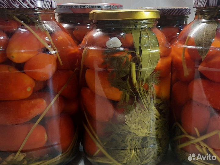 Помидоры и огурцы в засолке,лечо