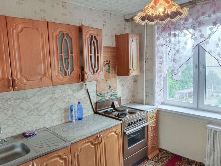 2-к. квартира, 48 м², 5/5 эт.