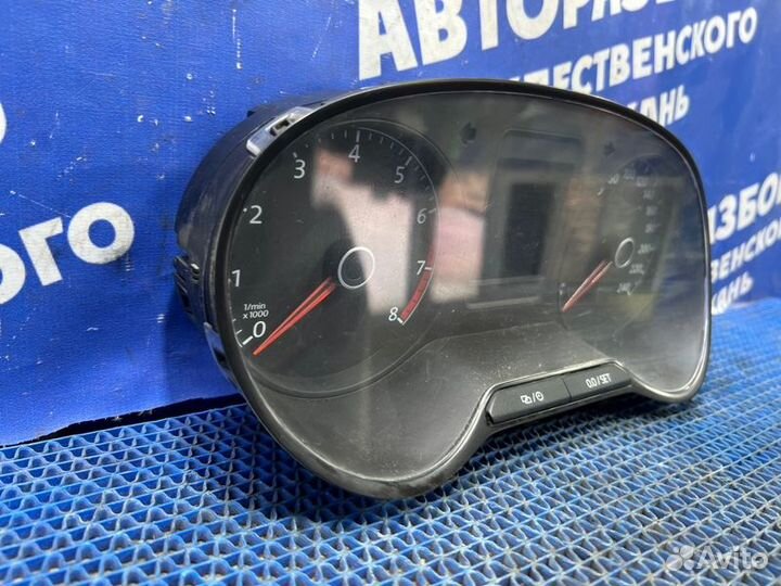 Панель приборов Volkswagen Polo 5 седан CFN 2015