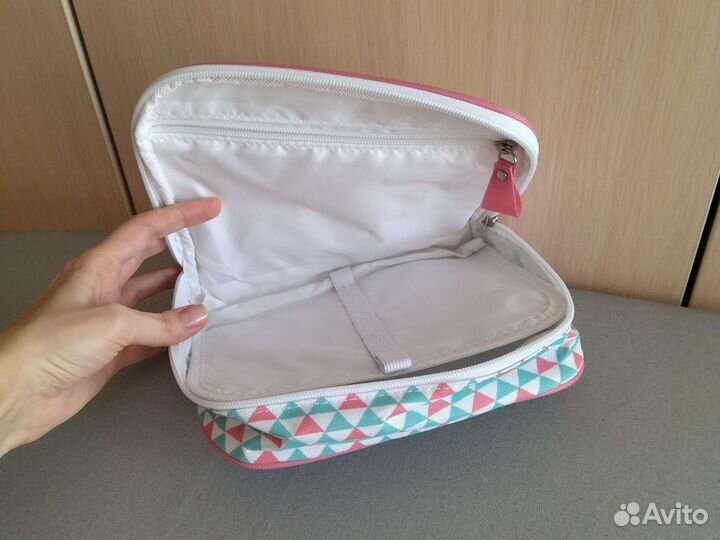 Косметичка новая