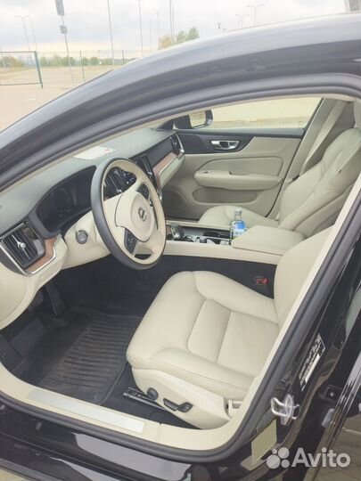 Volvo S60 2.0 AT, 2021, 21 000 км