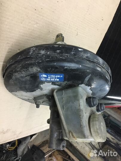 Усилитель тормозов вакуумный Mercedes w124