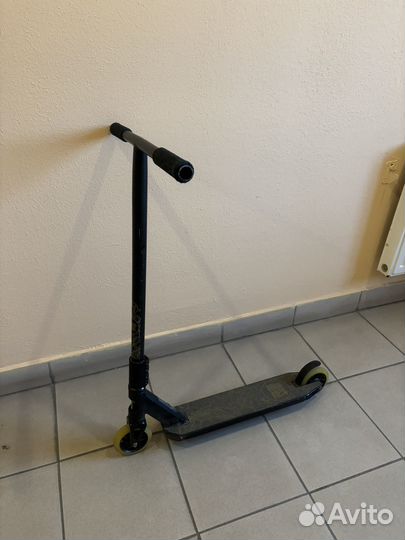 Самокат tech team duker 303