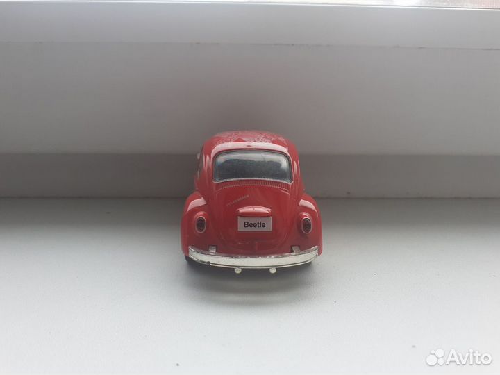 Volkswagen Beetle Sochi 2014, red