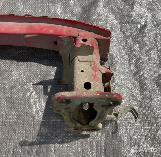 Усилитель переднего бампера Mazda 3 BK седан