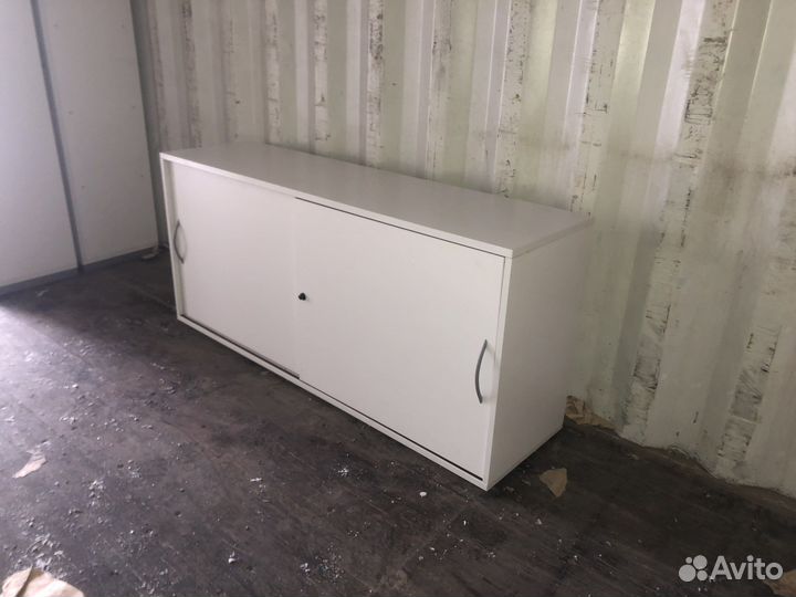 Тумба для документов. Сдвижные дверцы. Европа