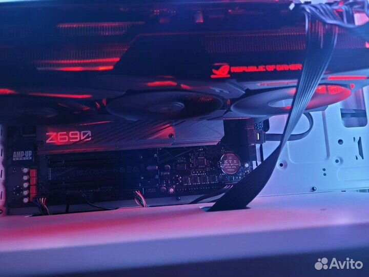Asus ROG Strix Radeon RX 5700 XT 8 GB
