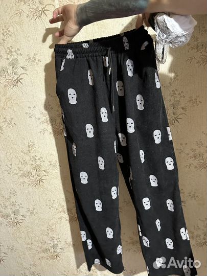 Штаны с балаклавами