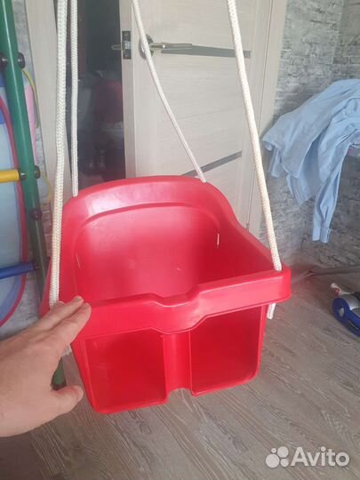 Детская качель подвесная