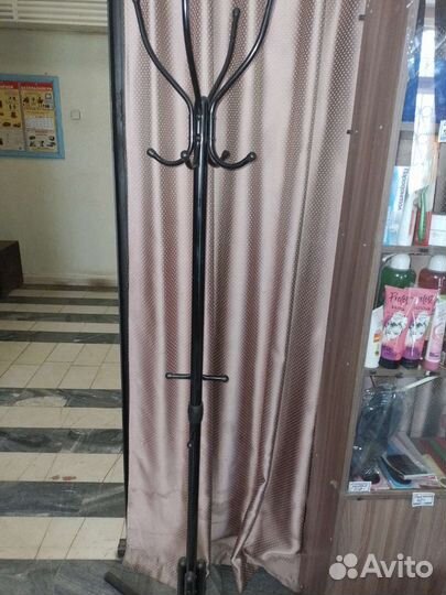 Вешалка напольная
