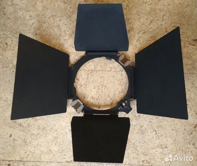 Насадки Bowens: горшки, шторки, зонт