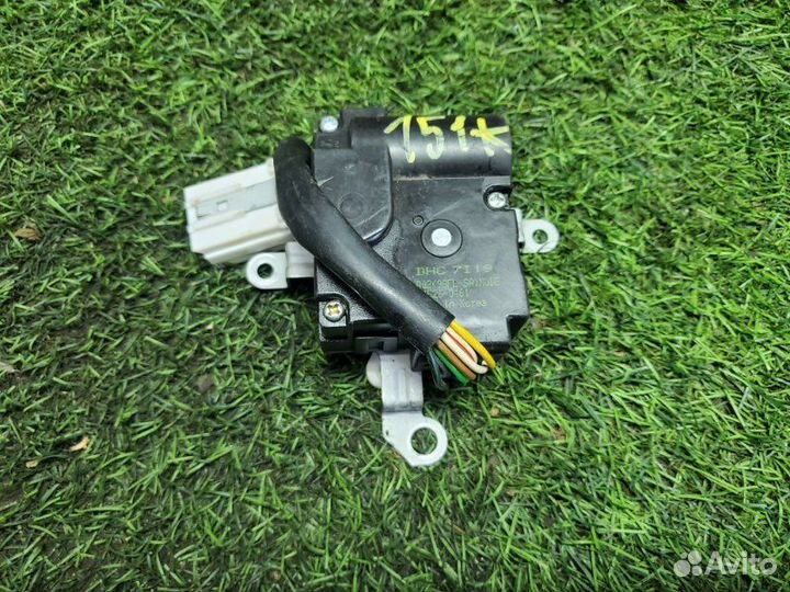 Сервопривод печки, моторчик заслонки отопителя