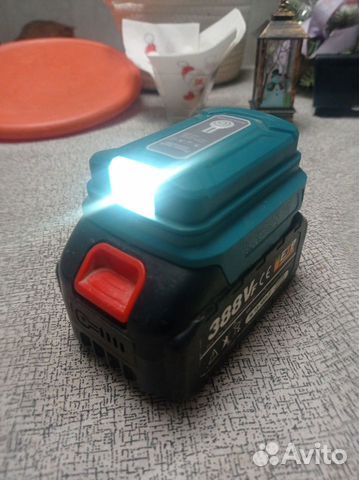Адаптер для аккумуляторов makita