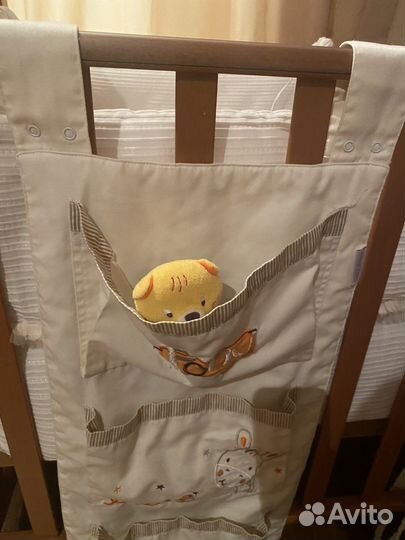 Органайзер на детскую кроватку