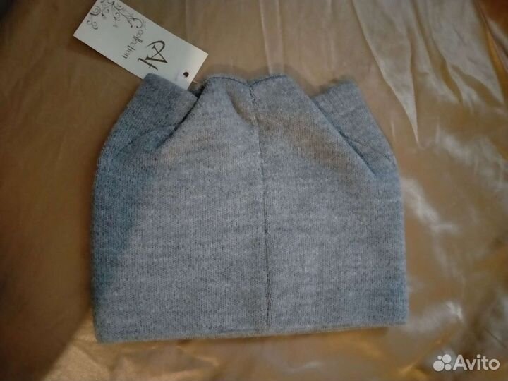 Женские шапки новые
