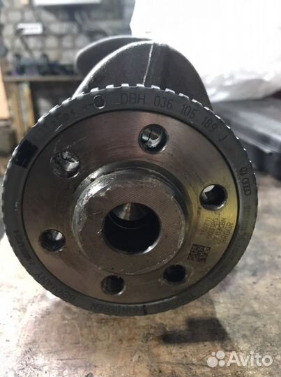 Коленвал VAG 1.4 TSI caxa VW Jetta Passat Tiguan