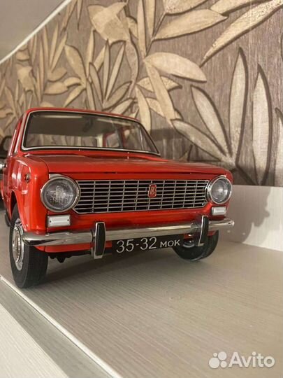 Модель автомобиля