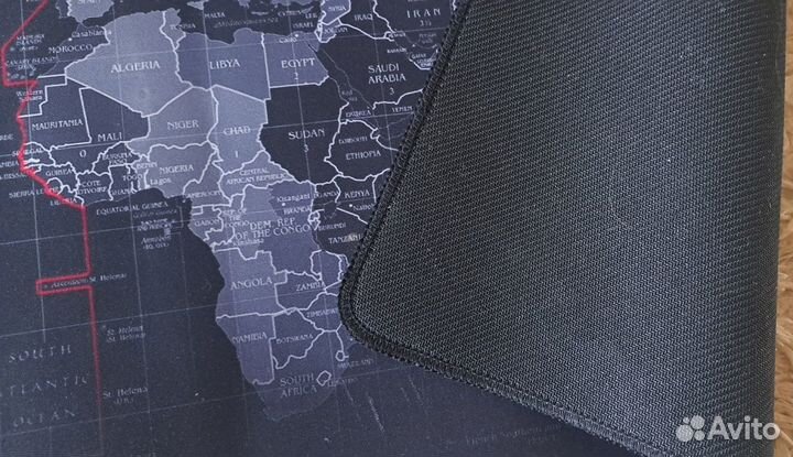 Коврик для клавиатуры и мыши