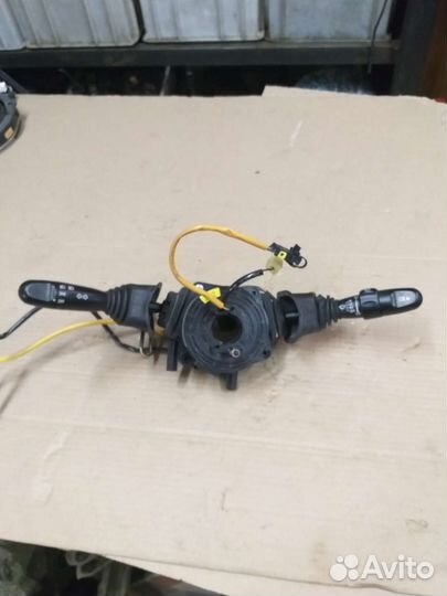 Переключатель подрулевой шевроле лачетти