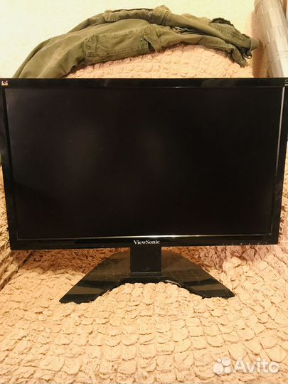 Монитор Viewsonic 22