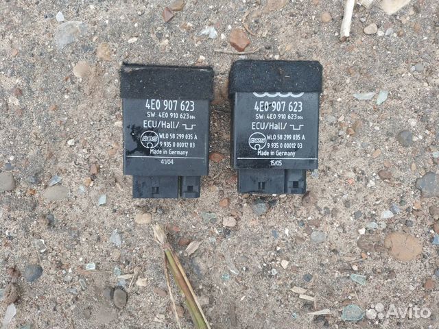 Блок управления шторкой Ауди А8 Д3