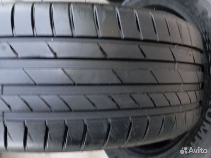 Kumho Ecsta PS71 SUV 225/55 R17