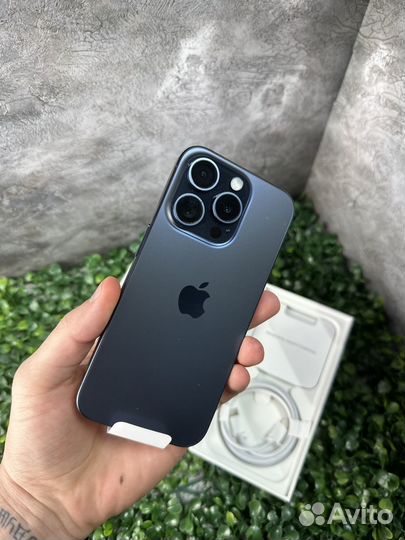 iPhone 15 Pro, 256 ГБ