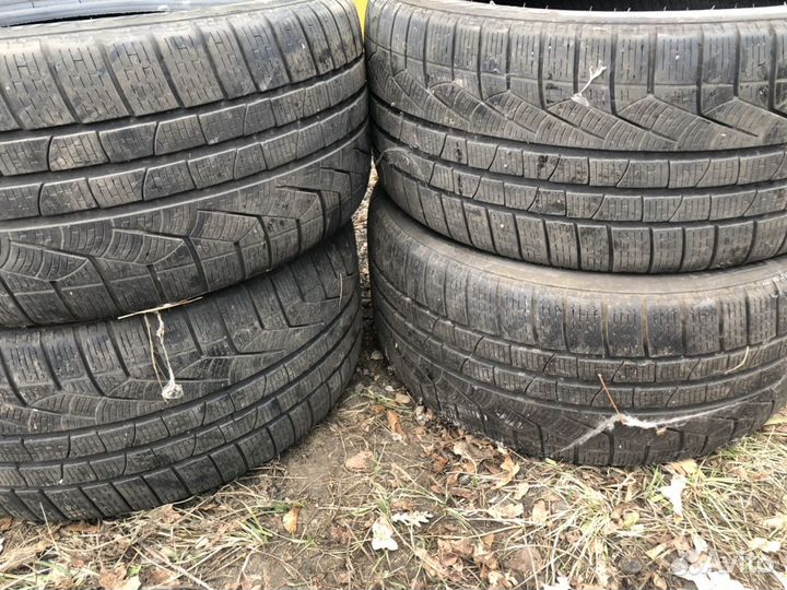 Pirelli Chrono Winter 255/40 R18
