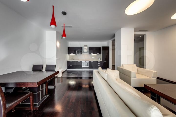 2-к. квартира, 97,4 м², 12/15 эт.