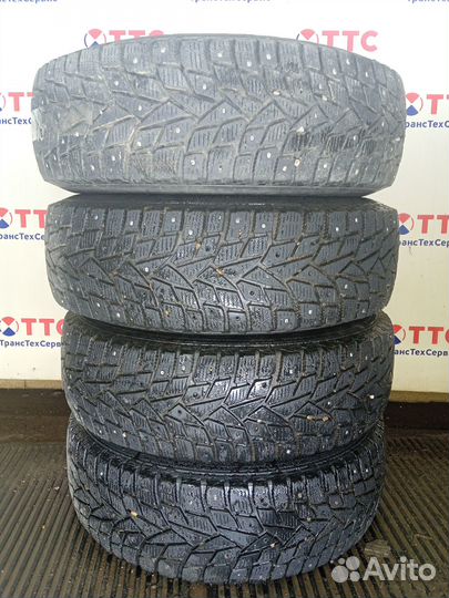 Колеса Б\У Dunlop Grandtrek SJ6 215/70 R16 Q 99 R