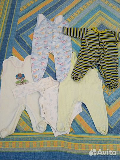 Вещи на малышку от рождения
