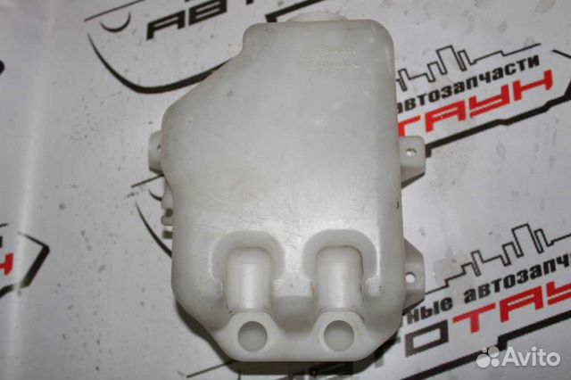 Бачок омывателя honda stepwgn RF3 RF4 RF5 RF6 RF7